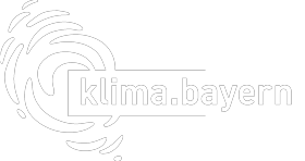 Logo das Auftritts klima.bayern; Das Logo zeigt in in Kreisflächen die Elemente Luft Wasser und Natur; Link führt zu Startseite des Angebots 